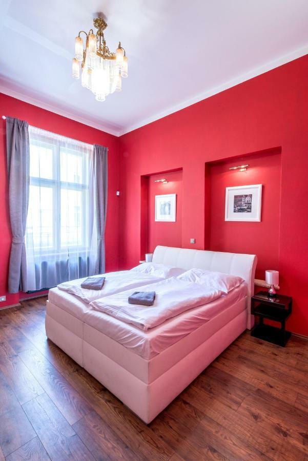 ✰Downtown Grand Apartment - Old Town Top Location✰ Прага Экстерьер фото