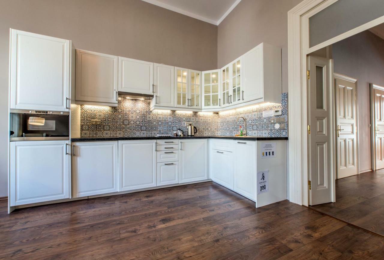 ✰Downtown Grand Apartment - Old Town Top Location✰ Прага Экстерьер фото