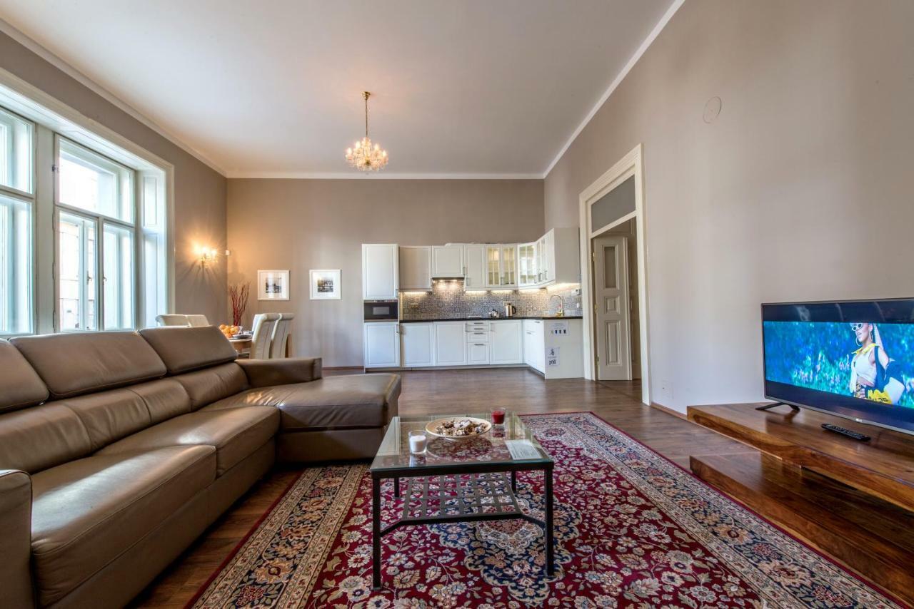 ✰Downtown Grand Apartment - Old Town Top Location✰ Прага Экстерьер фото